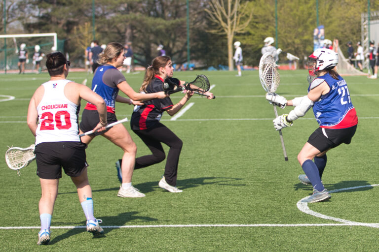 Photo 3 du week-end 4 de l'AFL 2025-2026 avec l'équipe féminine (Paris Phoenix Noir) face à l'équipe Mix France