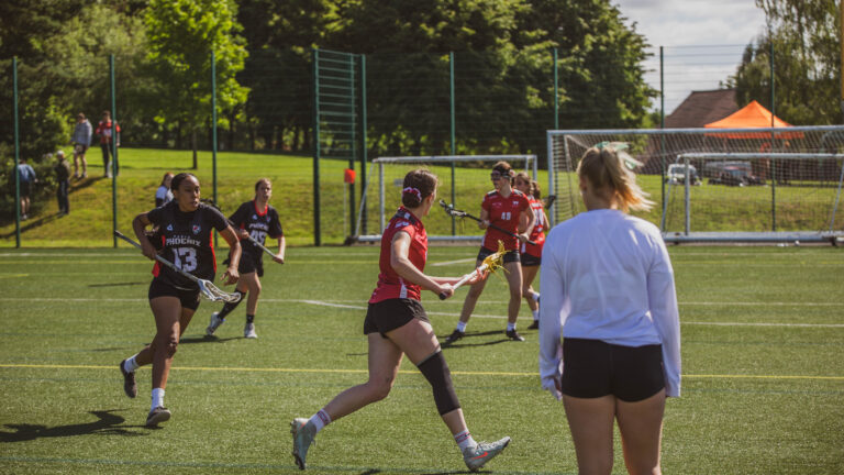 Photo 3 du tournoi des Midlands 2026 avec l'équipe féminine